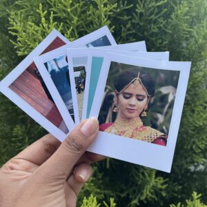 CUSTOMIZED POLAROIDS